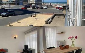 Zonnig Vakantie Appartement Zijdelings Zeezicht